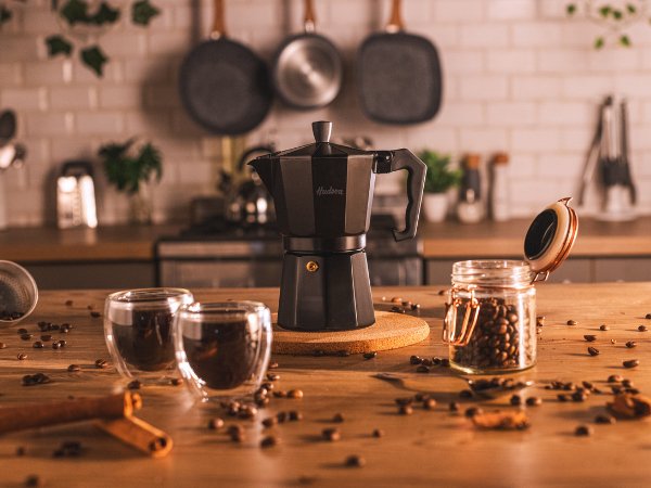 Set cafetera y 2 pocillos
